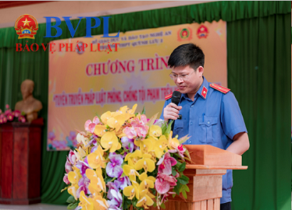 VKSND huyện Quỳnh Lưu ứng dụng CNTT tuyên truyền pháp luật cho học sinh
